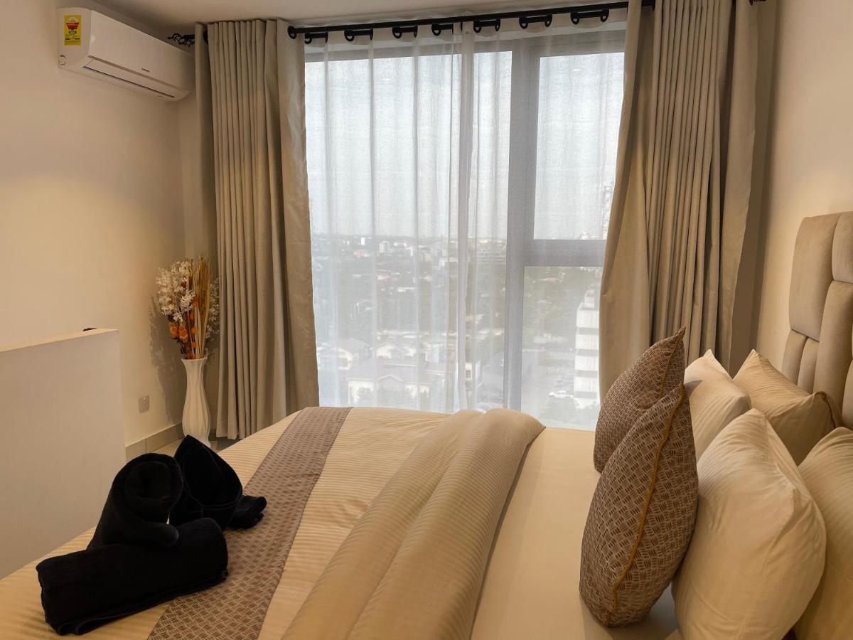 The Lennox Luxury Suites & Apartments アクラ エクステリア 写真