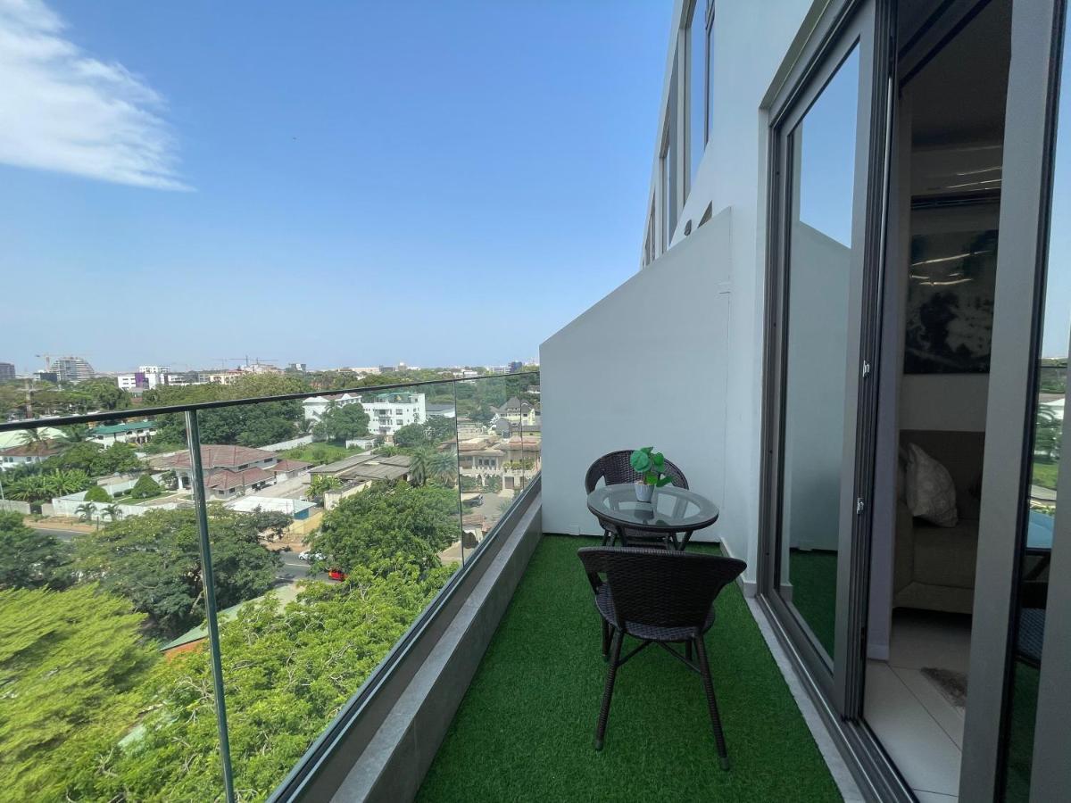 The Lennox Luxury Suites & Apartments アクラ エクステリア 写真